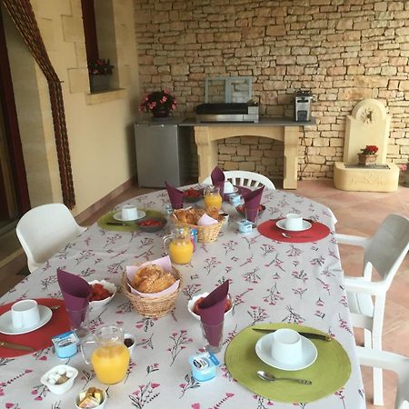 Bed and Breakfast Chez Bernadette Et Victor Vitrac  Zewnętrze zdjęcie
